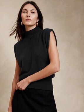 Black Sleeveless Mock Neck 100% cashmere Top